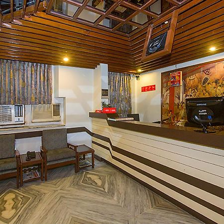 Oyo 8860 Hotel Welcome Mumbai Bagian luar foto