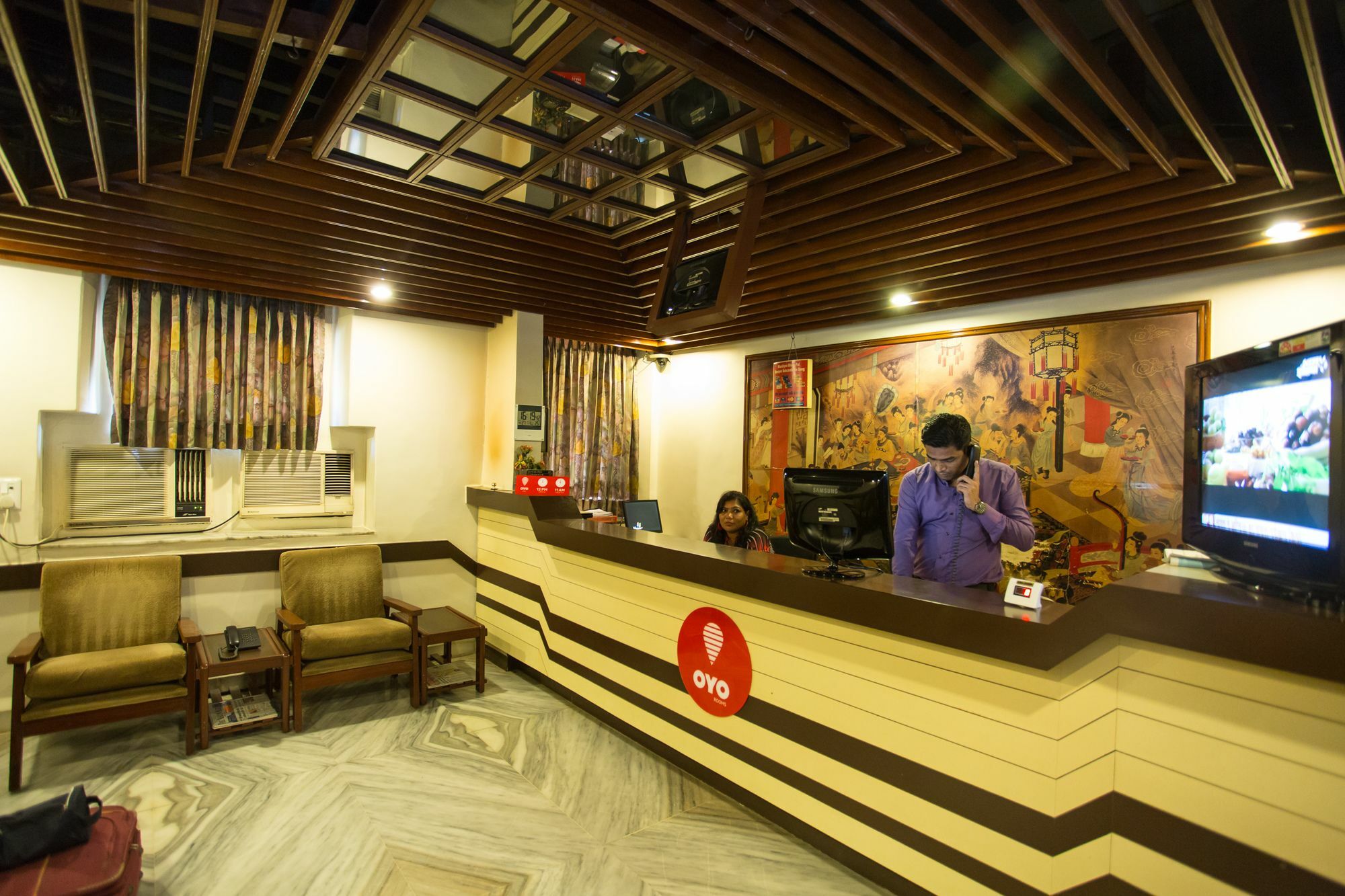 Oyo 8860 Hotel Welcome Mumbai Bagian luar foto